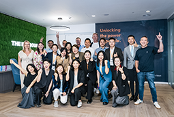 从中国到伦敦：瓦力棋牌(中国)国际的 “无边界” 平台，让优秀者与世界对话